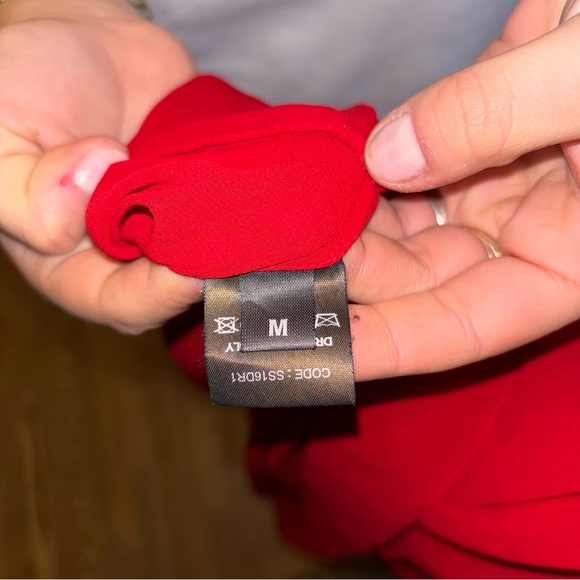 VETEMENTS Spring 2016  Runway Over-Sized Red Dress - Picture 13 of 15